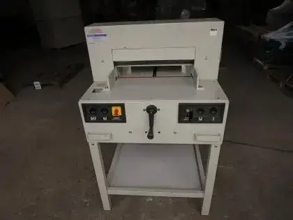 Ideal 4850 — Papierschneidemaschinen — gebraucht kaufen | 123Machinery