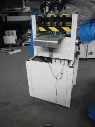 Bourg — Druckweiterverarbeitungsmaschinen — gebraucht kaufen | 123Machinery