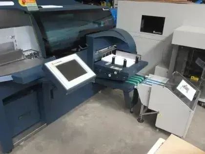 Bourg BB3002 — Klebebinder — gebraucht kaufen | 123Machinery