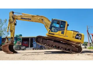 Komatsu 1304 PC210LC-8 — Foto 6