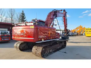Hyundai 1304 Robex 220LC-9A — Foto 8