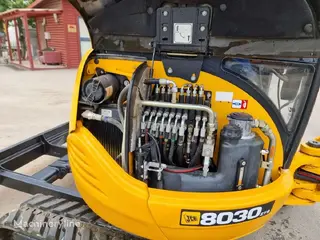 JCB 8018 8030 ZTS — Foto 9