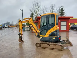 Hyundai 8018 Robex R25Z-9AK — Minibagger — gebraucht kaufen | 123Machinery
