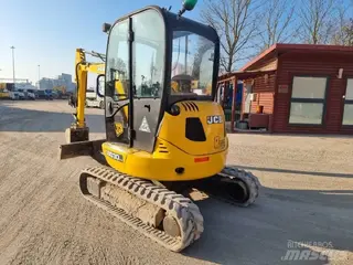 JCB 8018 8030 ZTS — Minibagger — gebraucht kaufen | 123Machinery