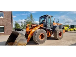 Hitachi 980 ZW220 — Radlader — gebraucht kaufen | 123Machinery