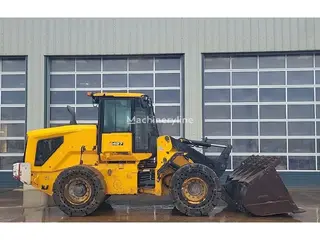 JCB 427 436E HT — Foto 3