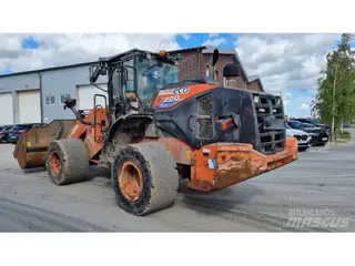 Hitachi 980 ZW220 — Foto 5