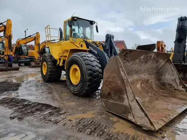 Volvo 924 L220D — Radlader — gebraucht kaufen | 123Machinery