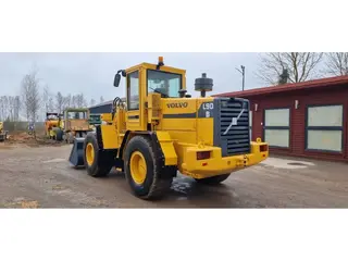 Volvo 457 L90B — Radlader — gebraucht kaufen | 123Machinery