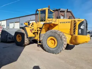 Volvo 436 L220E — Foto 4