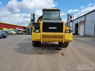 Komatsu HM400 — Foto 3