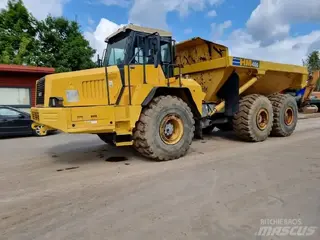 Komatsu HM400 — Foto 6