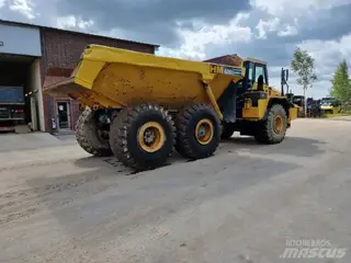 Komatsu HM400 — Foto 7