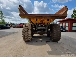 Komatsu HM400 — Foto 9