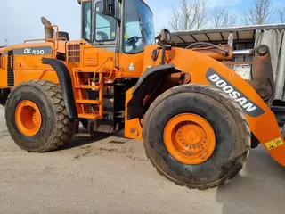 Doosan 821 DL450 — Foto 2