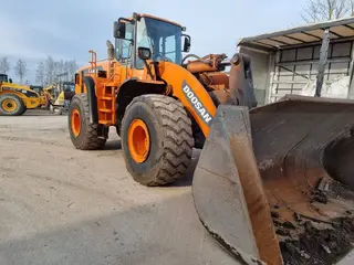 Doosan 821 DL450 — Foto 7