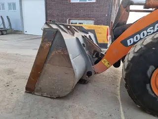 Doosan 821 DL450 — Foto 8