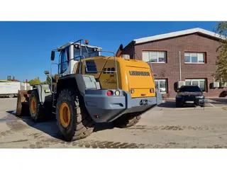 Liebherr 821 L 580 2plus2 — Foto 3