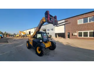JCB 4CX 525-60 — Foto 2