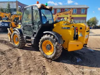 JCB 4CX 540-140 — Foto 7