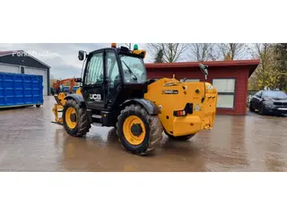 JCB 4CX 540-140 — Teleskopstapler — gebraucht kaufen | 123Machinery
