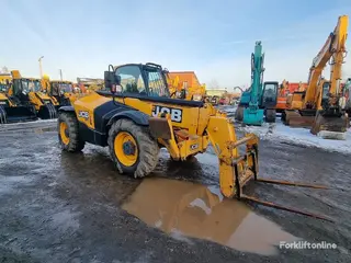 JCB 4CX 540-140 Hi-Viz — Foto 2