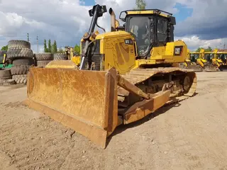 Cat 1 tonne D7E LGP — Planierraupen — gebraucht kaufen | 123Machinery