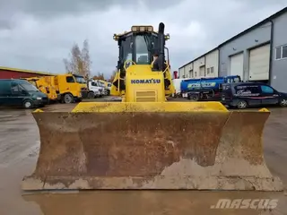 Komatsu 1 tonne D61PXi-24 — Foto 10