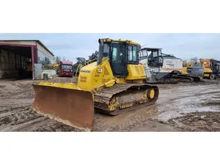 Komatsu 1 tonne D61PX-24 — Foto 7