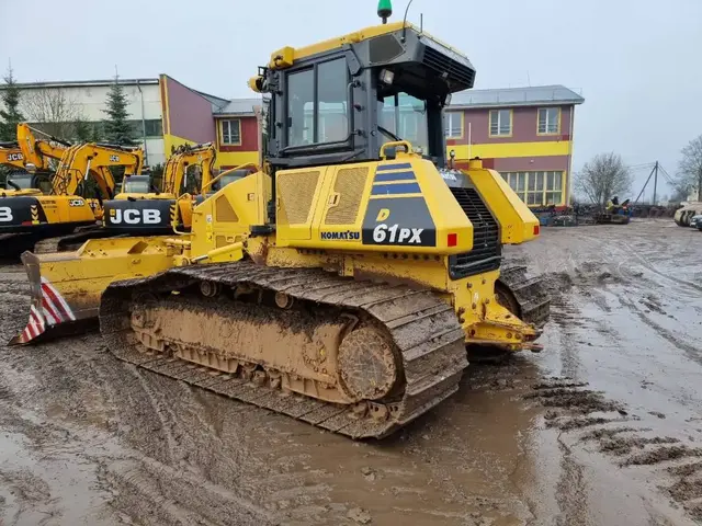 Komatsu D61PX — Planierraupen — gebraucht kaufen | 123Machinery