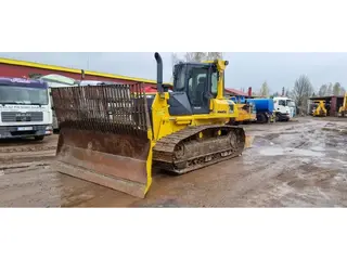 Komatsu 1650 D61EX-15 — Foto 3