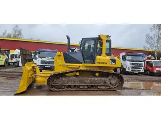 Komatsu 1650 D61EX-15 — Foto 9