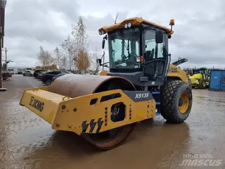 XCMG XS135 — Walzenzüge — gebraucht kaufen | 123Machinery