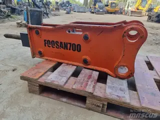 Cat HB16T — Foto 4