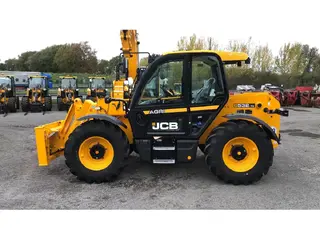 JCB 532-70 Agri — Teleskopstapler — gebraucht kaufen | 123Machinery