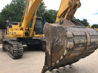 Komatsu PC 490LC-11 — Foto 5