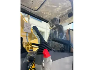 Komatsu PC210-10MO — Foto 9