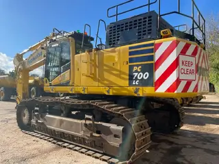 Komatsu PC700LC-11 — Foto 2