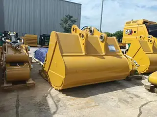 Cat 395 — Foto 6