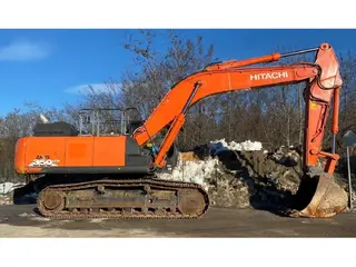 Hitachi ZX 350LCN-6 — Foto 2