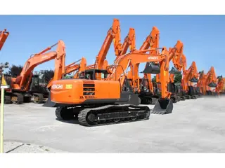Hitachi ZX220LC-Gi — Foto 2