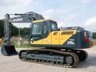 Hyundai R215L Smart Plus — Kettenbagger — neu kaufen | 123Machinery