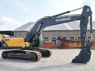 Hyundai R215L Smart Plus — Foto 2