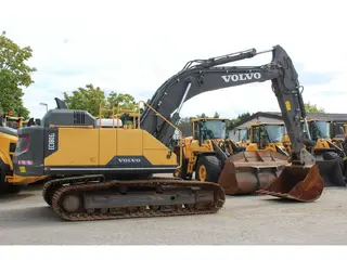 Volvo EC 380 EL — Foto 3