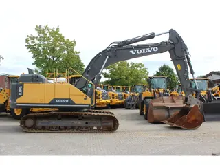 Volvo EC 380 EL — Foto 4