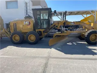 Cat 140GC — Foto 2