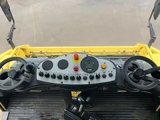 BOMAG BW 202 AD-4 — Foto 7