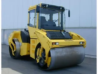 BOMAG BW 203 AD-4 AM — Foto 2