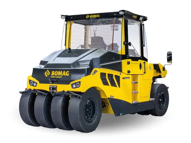 BOMAG BW 28 RH — Gummiradwalzen — gebraucht kaufen | 123Machinery