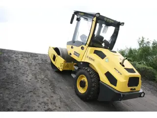 BOMAG BW 145 D-5 PL — Foto 2